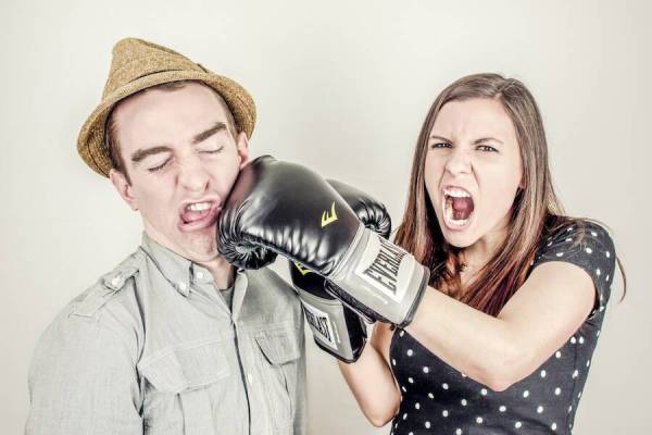 Mơ thấy đánh nhau: Điềm xấu hay cơ hội thay đổi số phận?