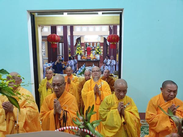 Giấc mơ thấy thầy chùa có ý nghĩa gì con số gì phát tài