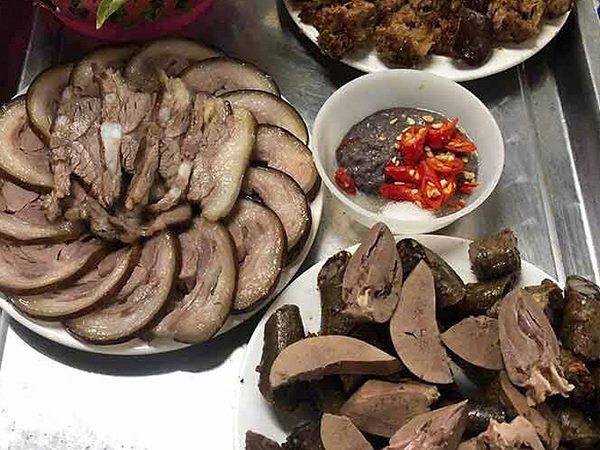 Nằm mơ thấy thịt chó dự báo điềm hung hay cát?