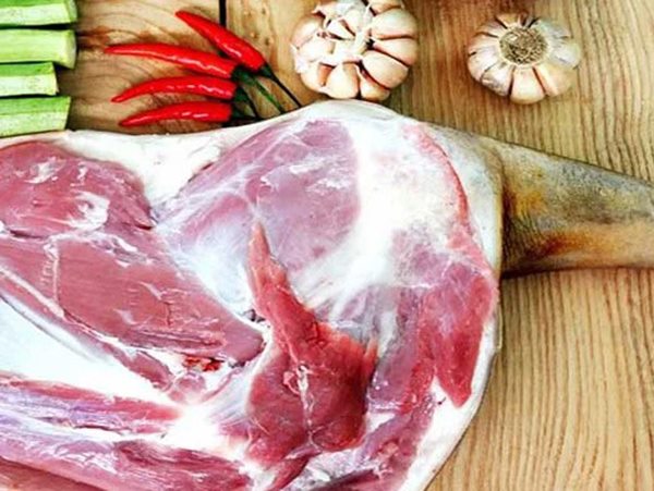 Ngủ mơ thấy thịt dê mang tầng ý nghĩa như nào?