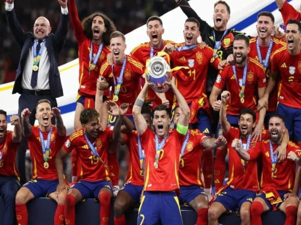Tây Ban Nha vô địch Euro mấy lần, năm nào? Cột mốc lịch sử Tây Ban Nha vô địch Euro mấy lần, năm nào? Cột mốc lịch sử