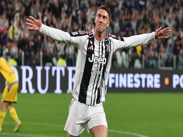 Sự nghiệp bóng đá của Dusan Vlahovic