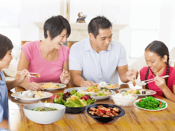 Nằm mơ thấy ăn cơm có số gì phát tài có điềm báo gì Nằm mơ thấy ăn cơm có số gì phát tài có điềm báo gì