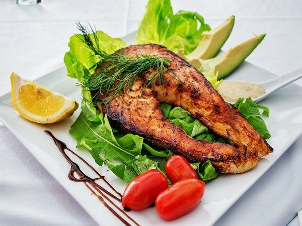 Nằm mơ thấy ăn cá có điềm gì con số gì lộc phát Nằm mơ thấy ăn cá có điềm gì con số gì lộc phát