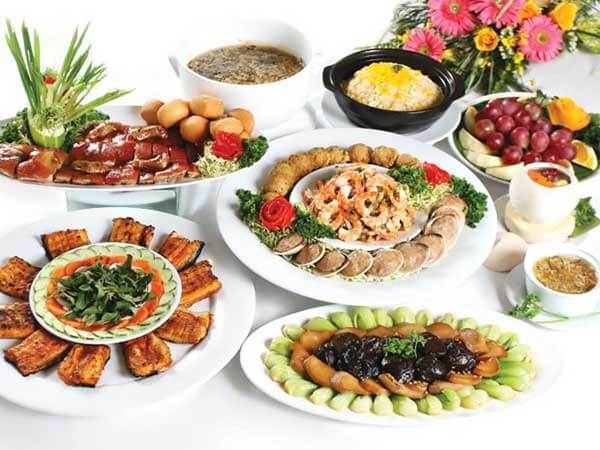 Nằm mơ thấy ăn tiệc có số gì tài lộc có điềm báo gì Nằm mơ thấy ăn tiệc có số gì tài lộc có điềm báo gì